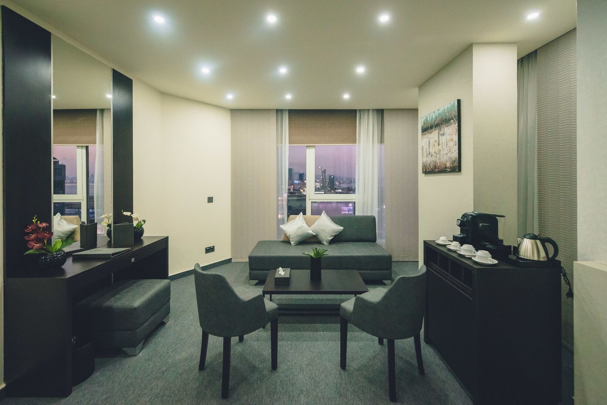 Louis V Hotel 베이루트 외부 사진
